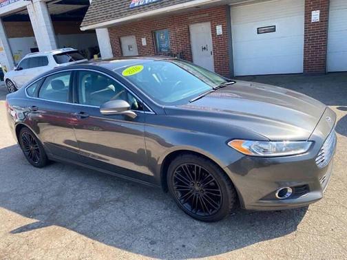 Guard 2016 Ford Fusion SE