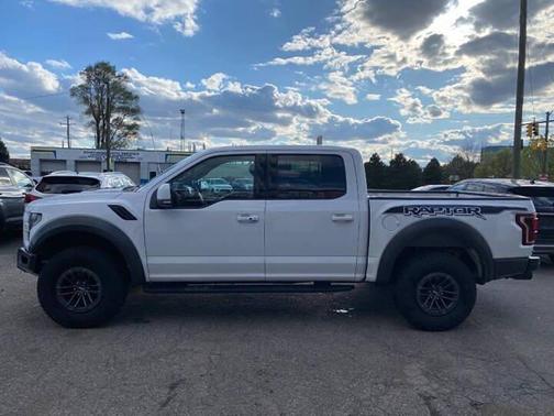 Oxford White 2020 Ford F-150 Raptor