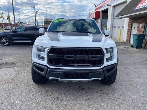Oxford White 2020 Ford F-150 Raptor