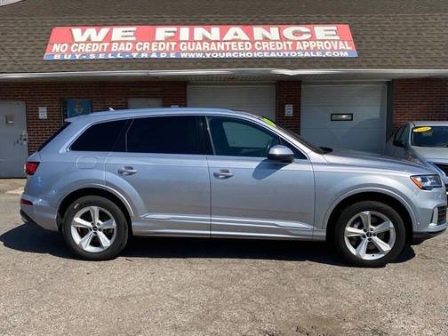 2021 Audi Q7 45 Premium