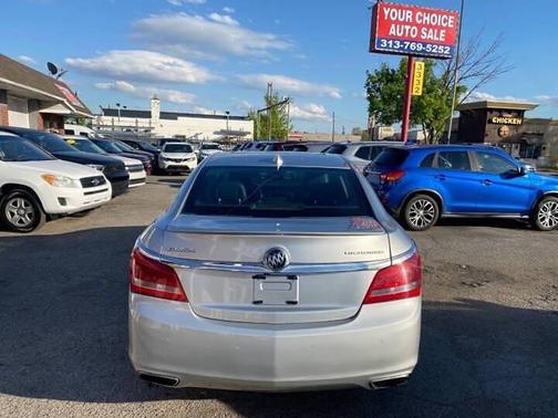 Quicksilver Metallic 2016 Buick LaCrosse Sport Touring