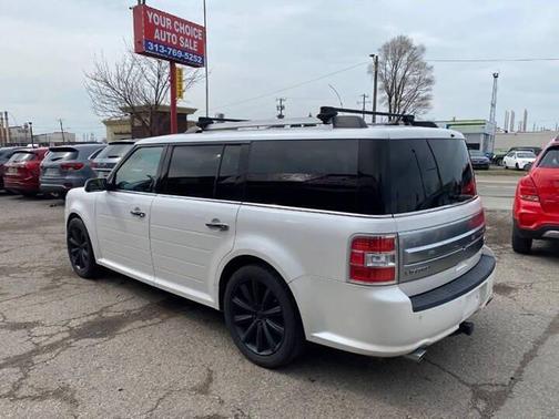 White Suede Metallic 2014 Ford Flex Limited