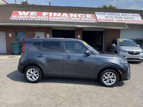 Gravity Gray 2021 Kia Soul S
