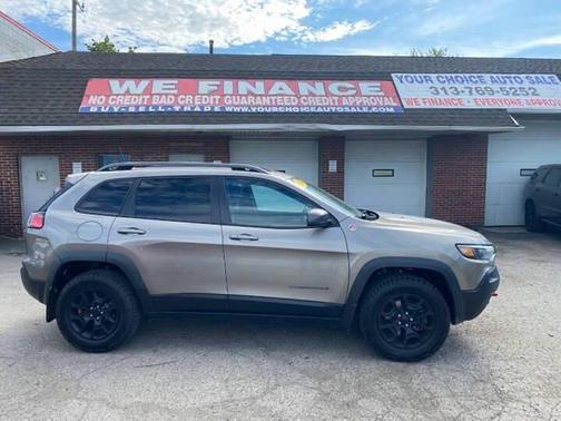 Light Brownstone Pearl Coat 2021 Jeep Cherokee Trailhawk