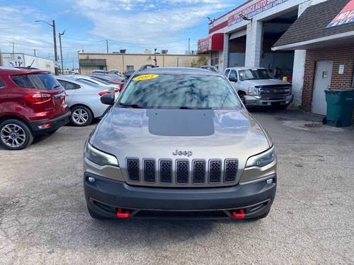 Light Brownstone Pearl Coat 2021 Jeep Cherokee Trailhawk