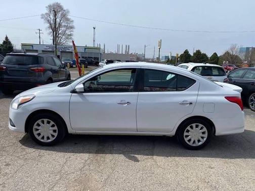 Fresh Powder 2016 Nissan Versa 1.6 SV