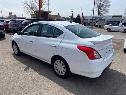 Fresh Powder 2016 Nissan Versa 1.6 SV