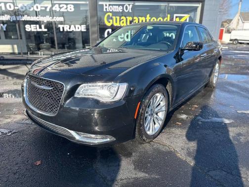 2016 Chrysler 300 S