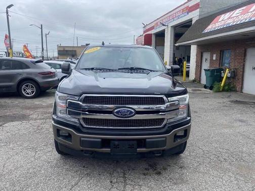 Shadow Black/Stone Gray 2018 Ford F-150 King Ranch
