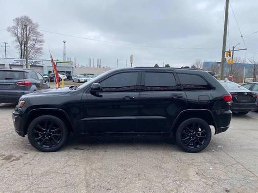 2019 Jeep Grand Cherokee Altitude