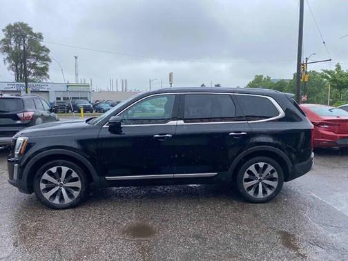 Ebony Black 2020 Kia Telluride S