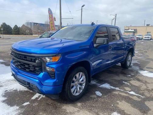 2022 Chevrolet Silverado 1500 Custom