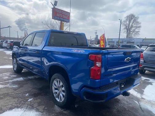 2022 Chevrolet Silverado 1500 Custom