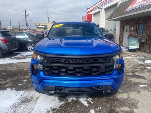2022 Chevrolet Silverado 1500 Custom