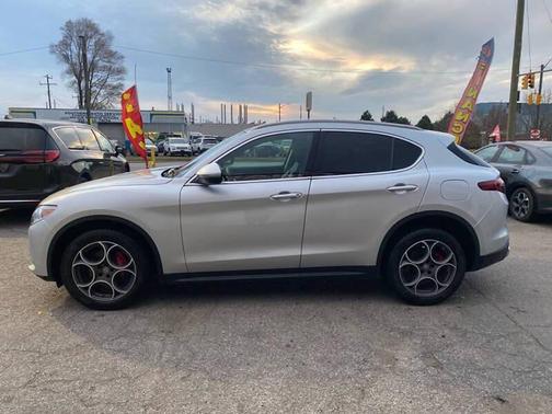 2018 Alfa Romeo Stelvio Ti