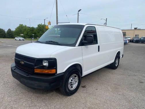 Summit White 2016 Chevrolet Express 2500 Work Van