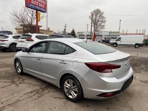 2019 Hyundai ELANTRA Value Edition