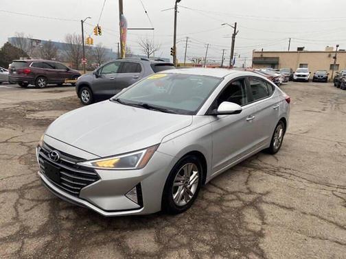 2019 Hyundai ELANTRA Value Edition