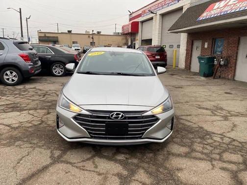 2019 Hyundai ELANTRA Value Edition