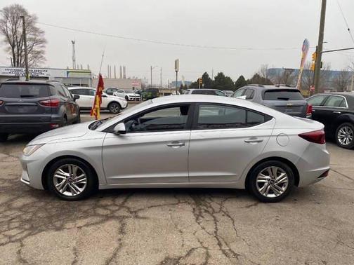 2019 Hyundai ELANTRA Value Edition