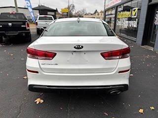 2019 Kia Optima LX