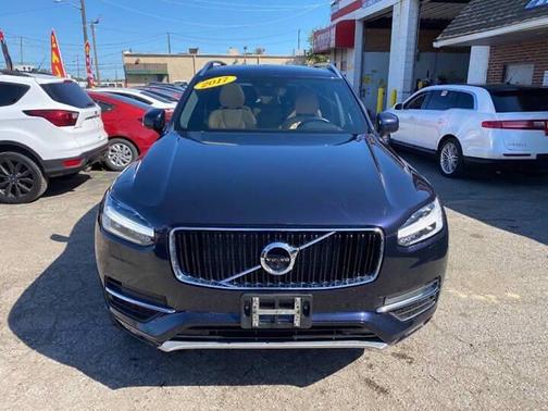 Magic Blue Metallic 2017 Volvo XC90 T6 Momentum