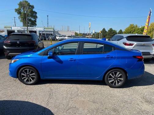 2021 Nissan Versa 1.6 SV