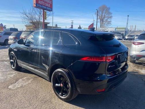2019 Jaguar F-PACE 25t Prestige