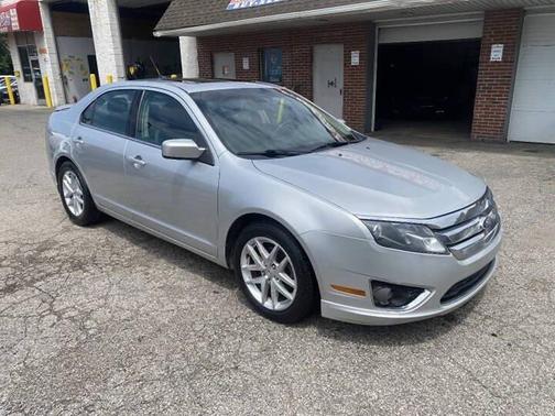 Ingot Silver Metallic 2012 Ford Fusion SEL
