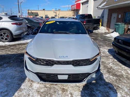 2024 Kia K5 GT-Line