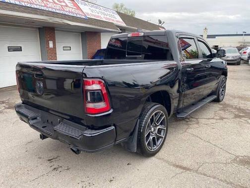 Diamond Black Crystal Pearl Coat 2019 RAM 1500 Rebel