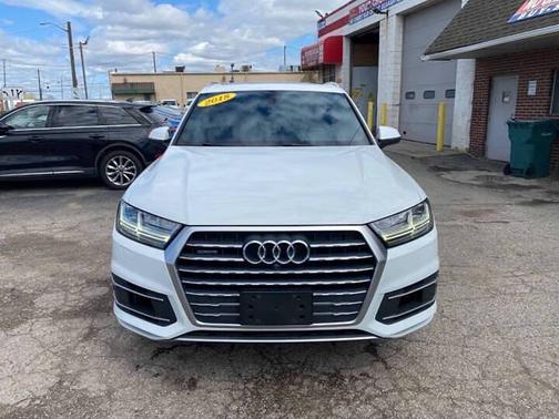 Carrara White 2018 Audi Q7 3.0T Premium Plus