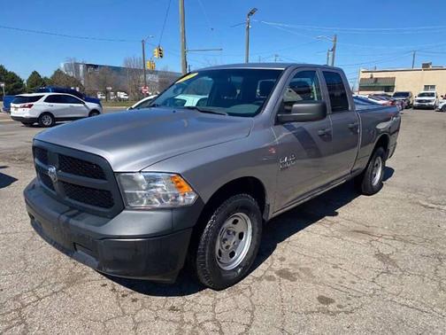 Maximum Steel Metallic Clearcoat 2020 RAM 1500 Tradesman