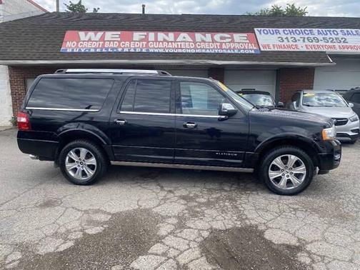 Shadow Black 2017 Ford Expedition EL Platinum