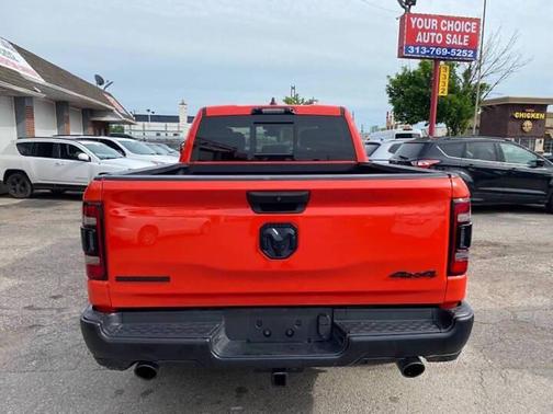 Spitfire Orange Clearcoat 2021 RAM 1500 Big Horn/Lone Star