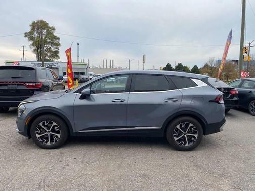 2024 Kia Sportage EX