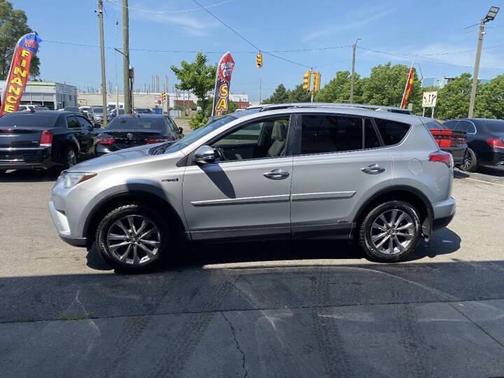 Classic Silver Metallic 2016 Toyota RAV4 Hybrid Limited