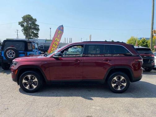 2024 Jeep Grand Cherokee 4xe Base