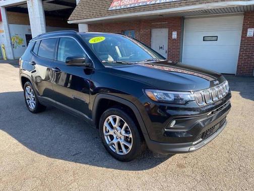 2022 Jeep Compass Latitude Lux