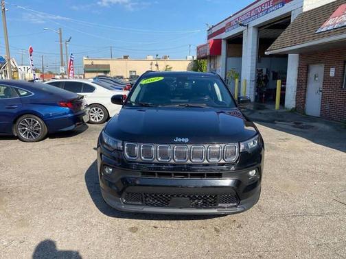 2022 Jeep Compass Latitude Lux