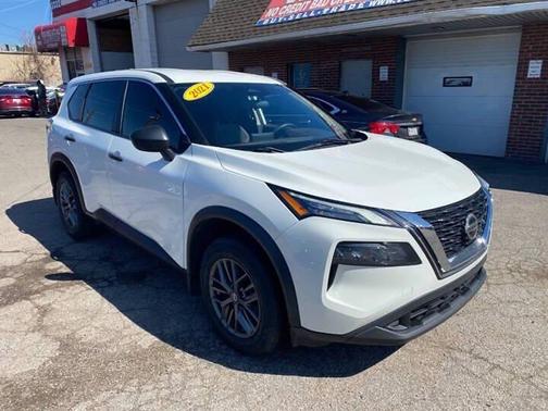 Glacier White 2021 Nissan Rogue S