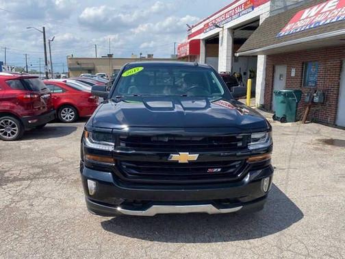 Black 2017 Chevrolet Silverado 1500 2LT