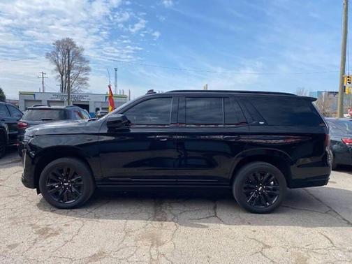 2023 Cadillac Escalade Sport