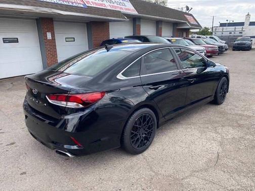 Phantom Black 2018 Hyundai SONATA SE
