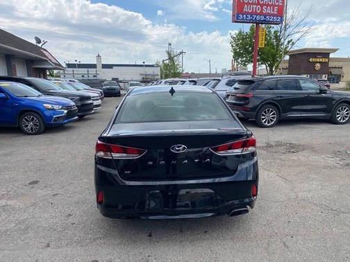 Phantom Black 2018 Hyundai SONATA SE