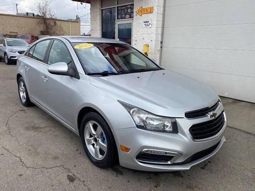 2015 Chevrolet Cruze 1LT