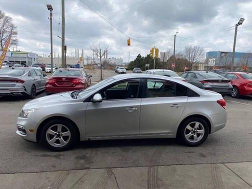 2015 Chevrolet Cruze 1LT
