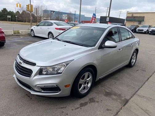 2015 Chevrolet Cruze 1LT