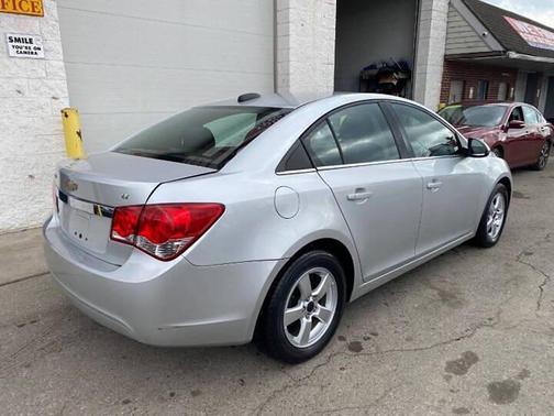 2015 Chevrolet Cruze 1LT