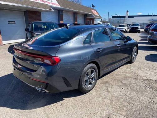 Gravity Gray 2021 Kia K5 LXS